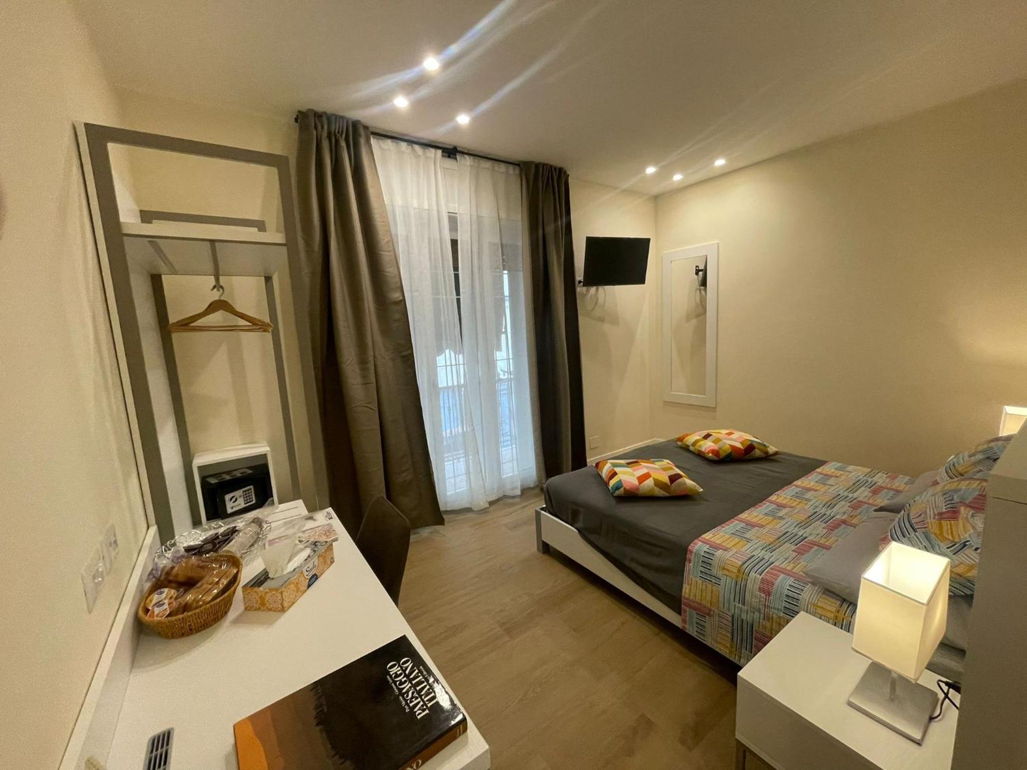 Hotel La Casa Di Ily Napoli Esterno foto